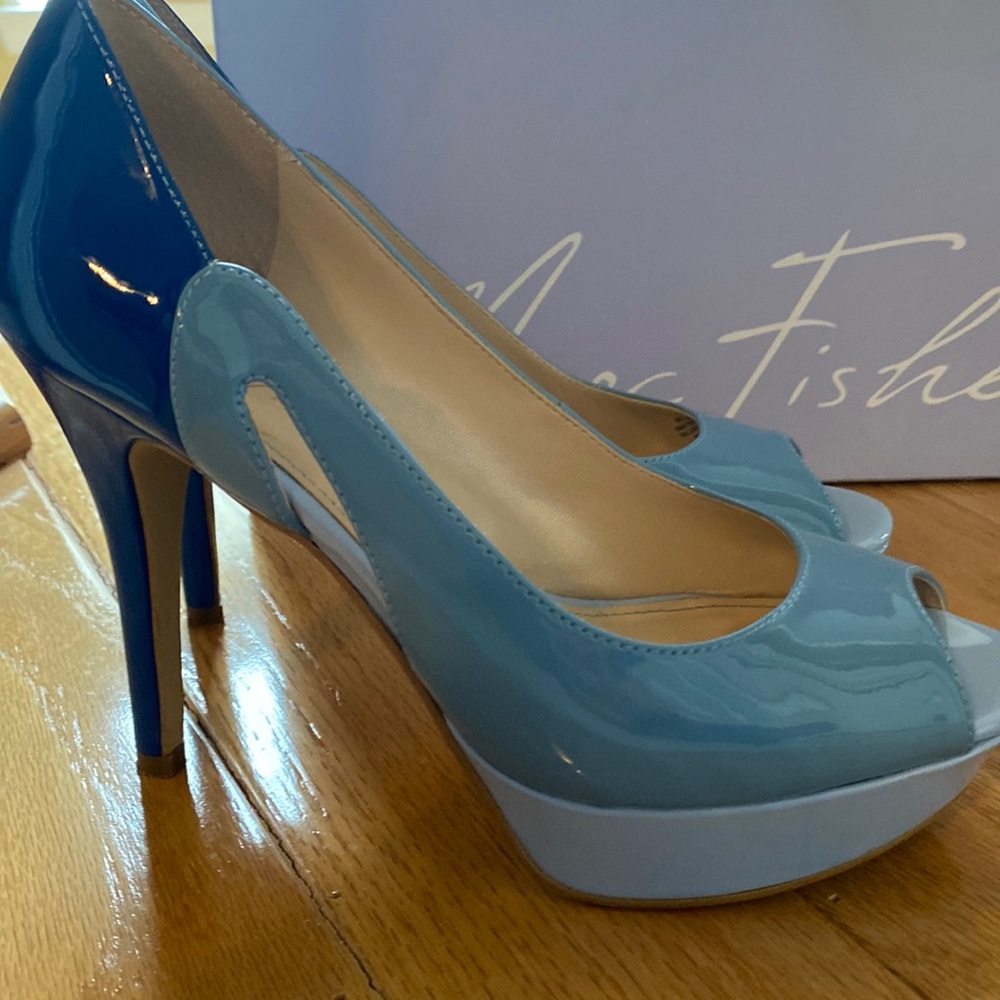 Platform heels, excellent condition.